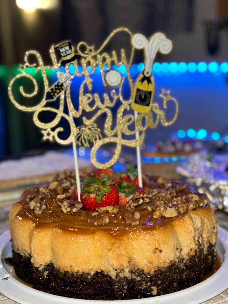Birthday chocoflan with strawberries and pecans